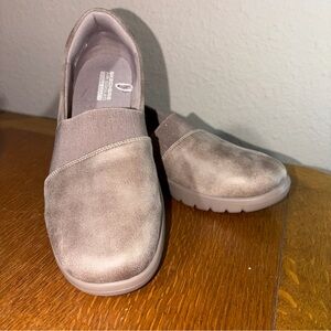 Skechers Women’s Sneakers Size 11 | Air-Cooled Goga Mat | Taupe Comfort Walking